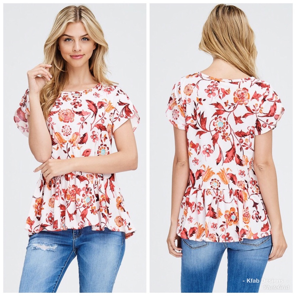💕LAST 1! Tulip Sleeve Babydoll Ruffle Tunic! - Picture 4 of 7